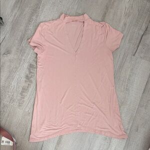 a.n.a Pink Mock Neck V‑Cut Short Sleeve Top